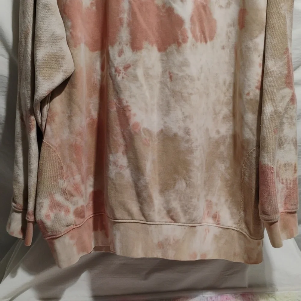 (BX35) SALE! Nike Tye Dye Sportswear Oversized Hoodie Sz.L Gently Worn